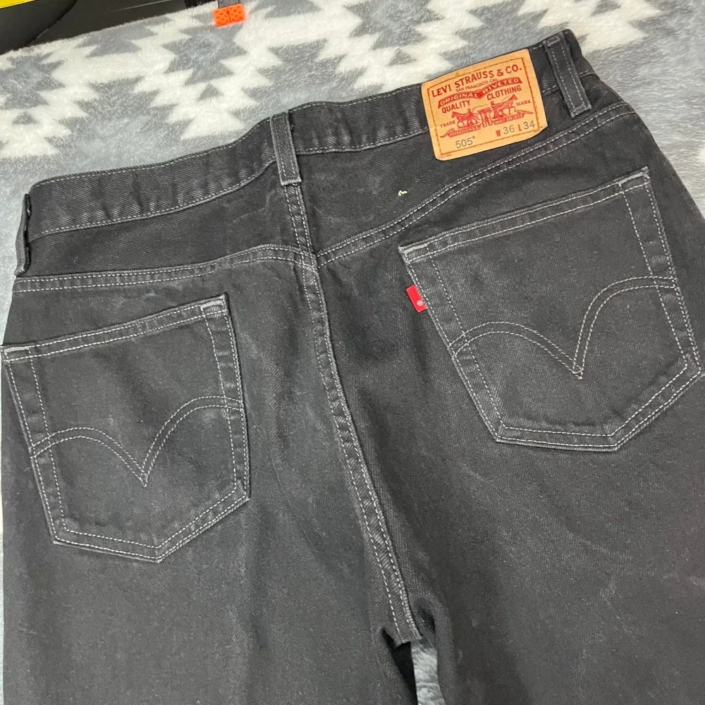 Levis 505 Regular Fit Black Denim Jeans 36x34 Mens Straight Leg VTG Y2K